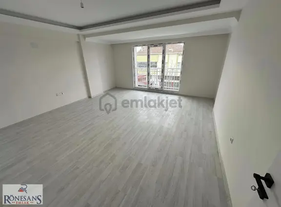 Rönesans Emlak Satıyor 1