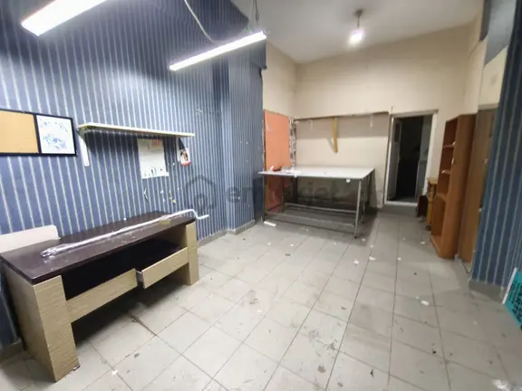 Yıldırım Mah.zafer Cad.üzeri 18 M² Düz Giriş Dükkan 1
