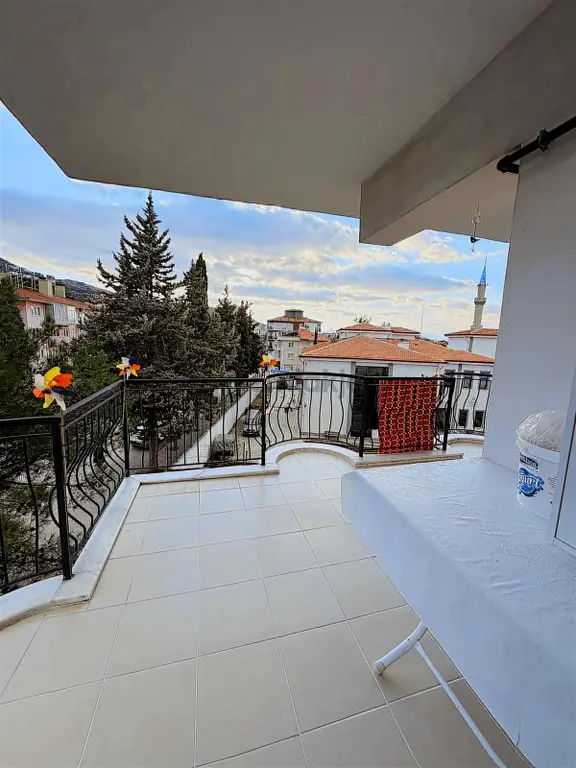 İnal Emlak'tan Emek Mahallesinde Satılık 4+1 Daire 2