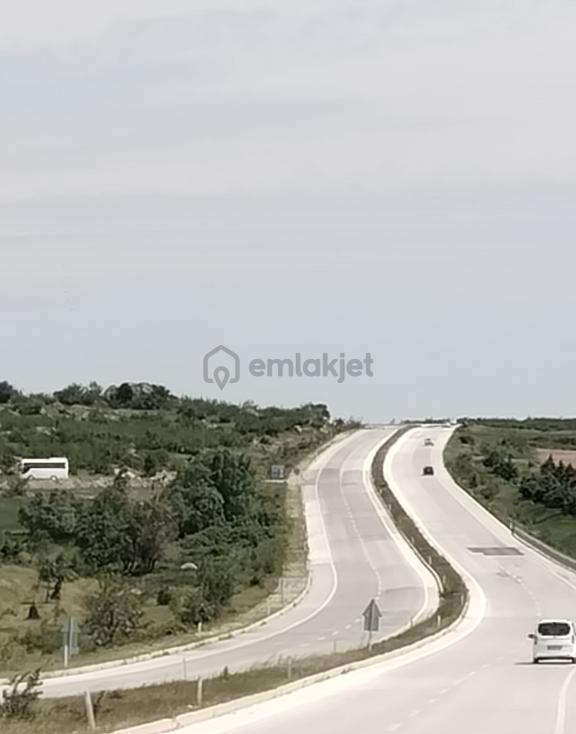 Fırsat Fiyatı 895 Bin 4530 M² Resmi Yola Cephe Köye Yakin 1
