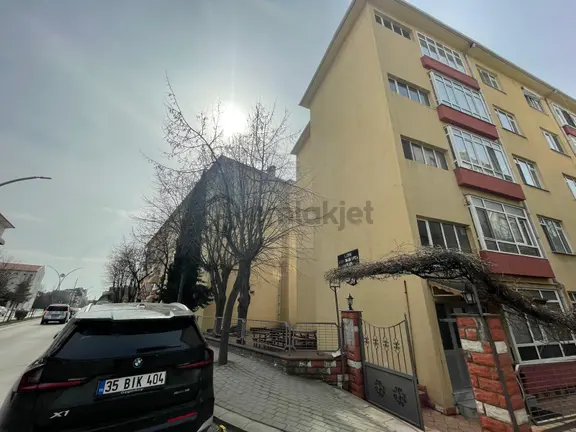 B&u Gayrimenkulden Aydın Evlerde Satılık 2+1 Daire 2