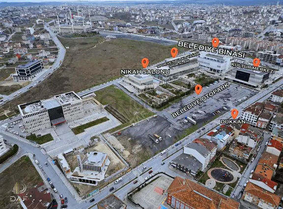 Arnavutköy Taşoluk'ta Belediye Yanı Satılık Dükkan 2