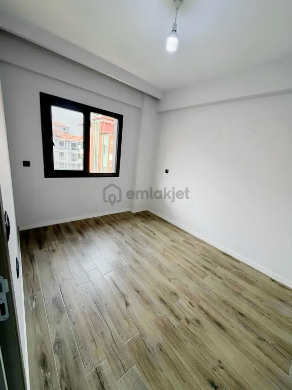 Üniversite Yakın Sıfır Ayarında 2+1 80m2 Amerikan Mutfak Kiralık 2