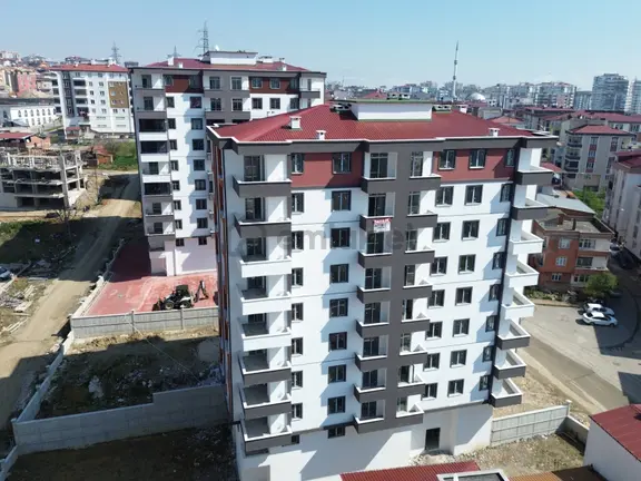 Yağmur Emlak'tan Odun Pazarı Kavşağı Merkezi Konumda Satılık 2+1 1
