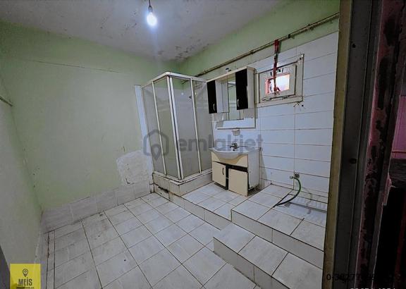 Kiralık Dükkan Pendik Esenyalı Mahallesi 2