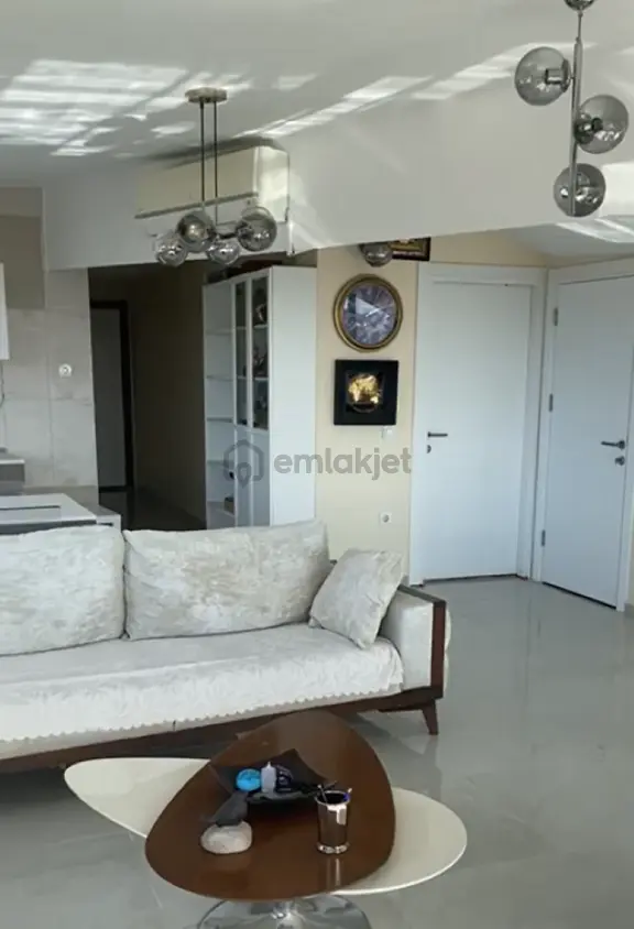 Acıbadem Caddesinde Deniz Manzaralı Dubleks Daire 2