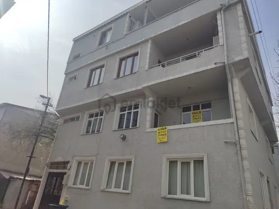 Yunusemre'de Harika Yapılı Masrafsız 4 Katlı Bina 1