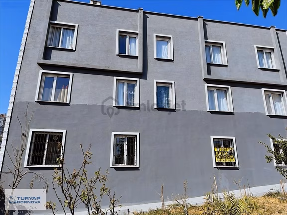 İzmir Çiğli Yakakentte Kiralık 3+1 Daire 1