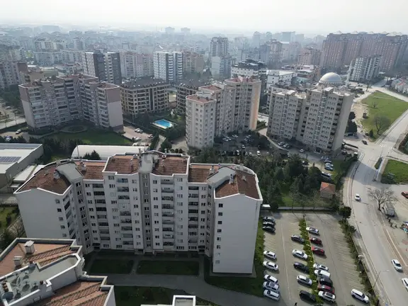 Elfi'den Yüzüncüyıl Mh. Merkez Kent Sitesi 4+1 Satılık Daire 2