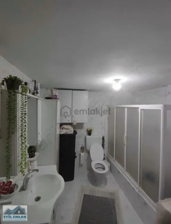 Salihli Satılık 3+1 Daire Gürsel Caddesi Üzeri 2