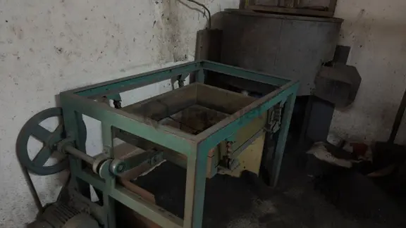 İkitelli Organize Sanayi Pik Dökümcülerde 250 M2 Üstkat Vinçli 2