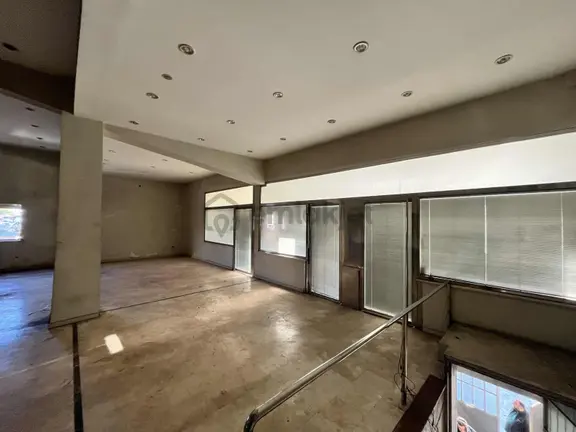 İkitelli Organize Tümsan 1 Sanayi 600 M2 Tır Kamyon Yaklaşır 2