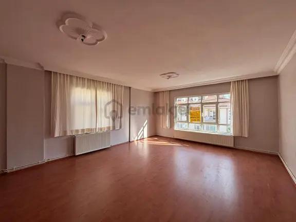 Barut Emlaktan Güney Cephe 125 M2 3 Cepheli 3+1 Daire 3. Kat 1
