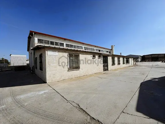 Afyonkarahisar Merkez Osb'de İdari Ofisli 300 M2 Nitelikli Depo 2
