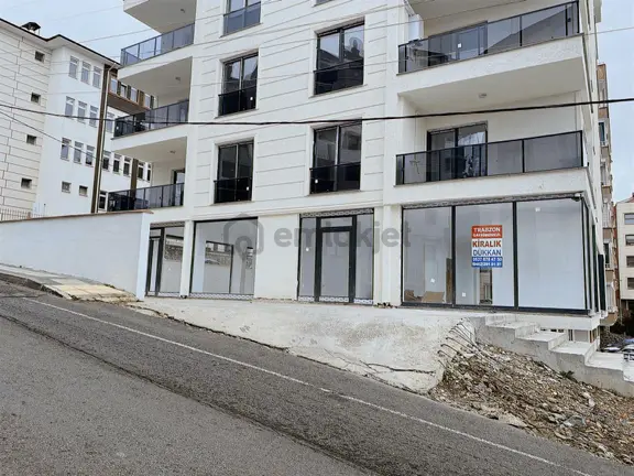 Trabzon Gayrimenkulden Kanuni Mahallesinde Kiralık İş Yeri 1