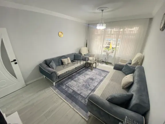 Furkan Emlaktan Çiftlik Mah 1.kat 2+1 110m2 İçi Full Yapılı Krediye Uygun Satılık Fırsat Daire 1