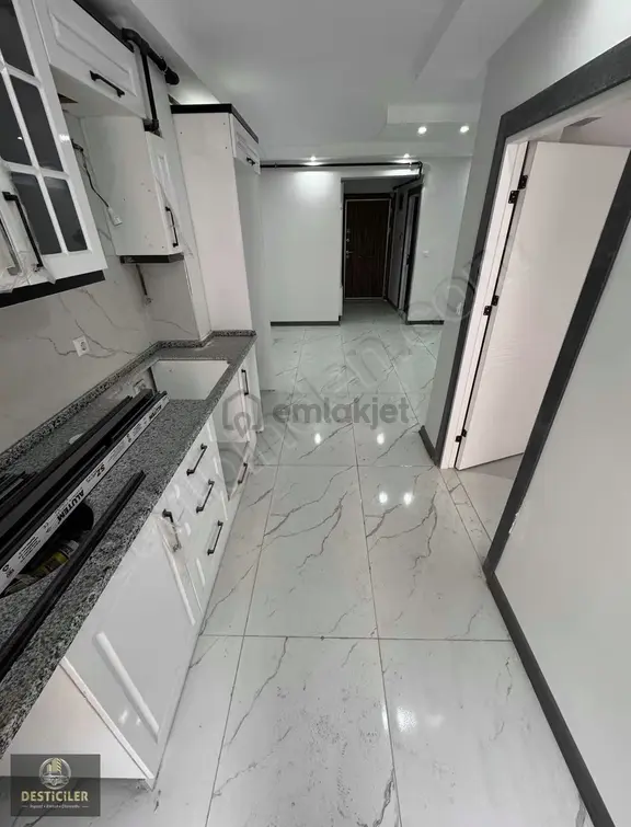 Ad-desticiler Huzur Mah 2+0 Sıfır Yapı Kullanışlı Fırsat Daire 1