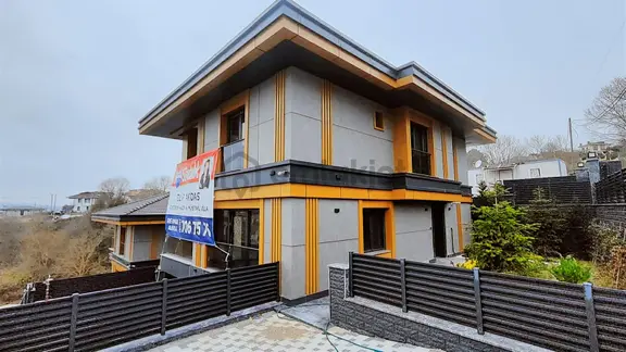 Re/max Anka'dan Balibey'de Oturuma Hazır Tripleks Lüks Villalar 1