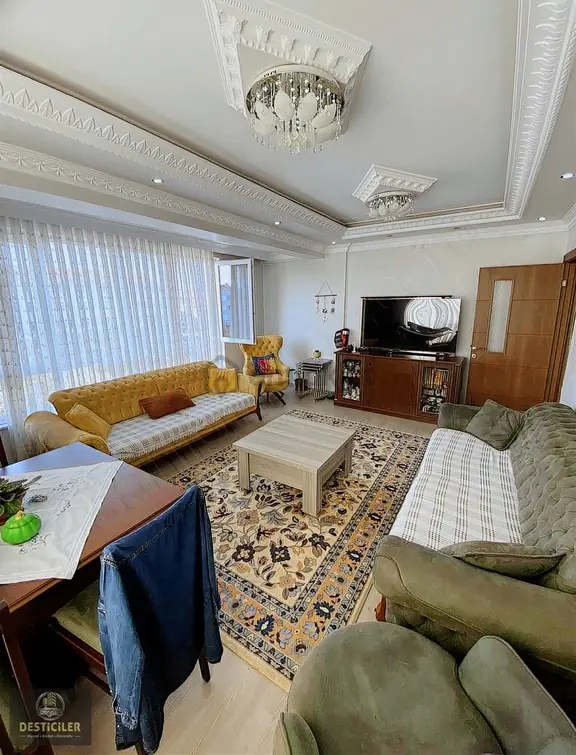 Au Desticilerden Gündüz Ökçün Üzerinde 3+1 Arakat Fırsat Daire 2