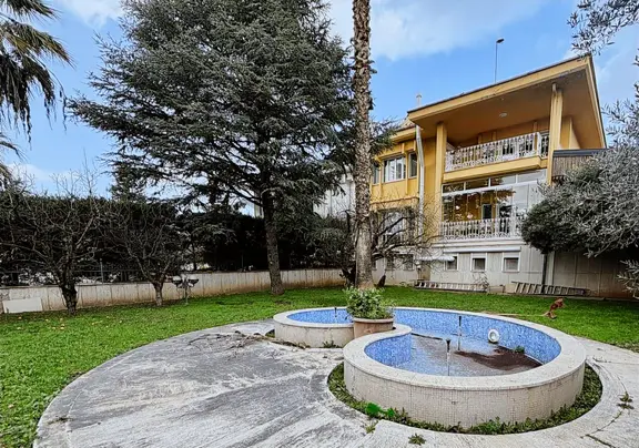 Bursa Mudanya Bademli Akmankent 2 Sitesinde 6+1 Satılık Villa 1