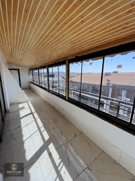 Au-desticiler Çamlıcada İskanlı,geniş Teraslı 4+1 Dubleks Daire 1