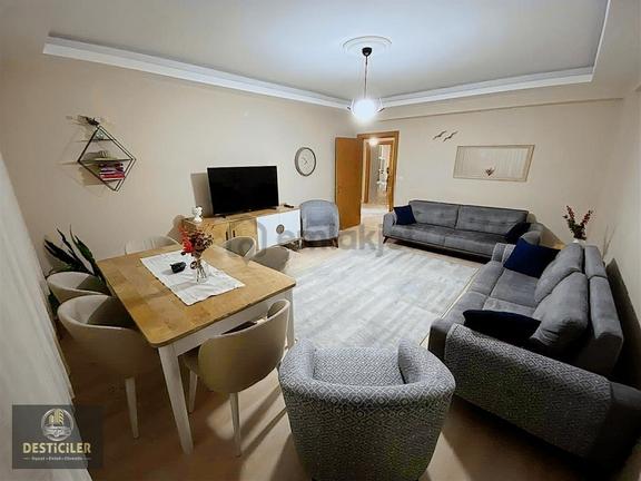 Au- Derman Cad. Yakını Asansörlü,arakat,kullanışlı 3+1 Lüx Daire 1