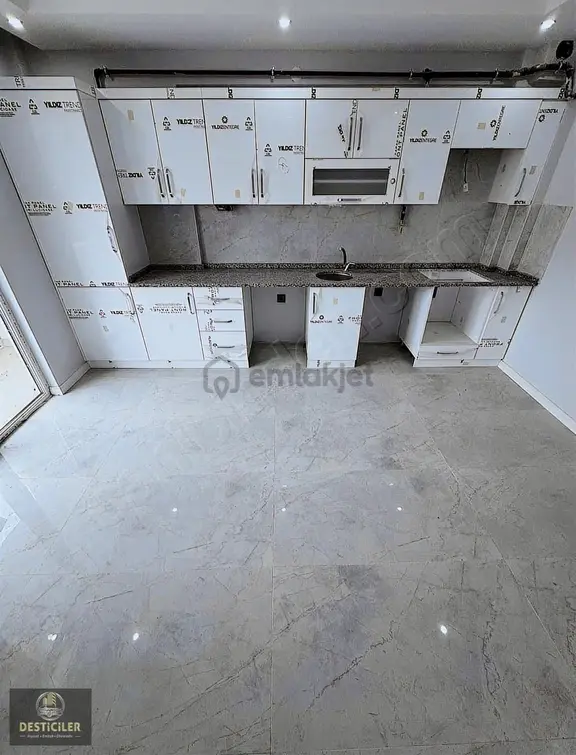 Ad-desticiler 71 Evler Şehir Hst Yakın 3+1 Kullanışlı Daire 1