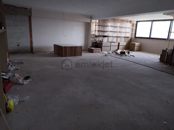 Avcılar Merkez Marmara Caddesi Çağatay İş Merkezi Kiralık 100 Mt² Ofis İşyeri 1