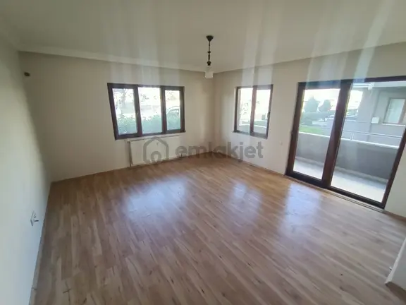 Satılık 3+1 Doğalgazlı Daire 2