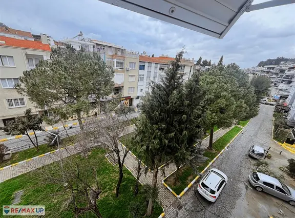 Nil Karkin'den Satılık Geniş 2+1 1