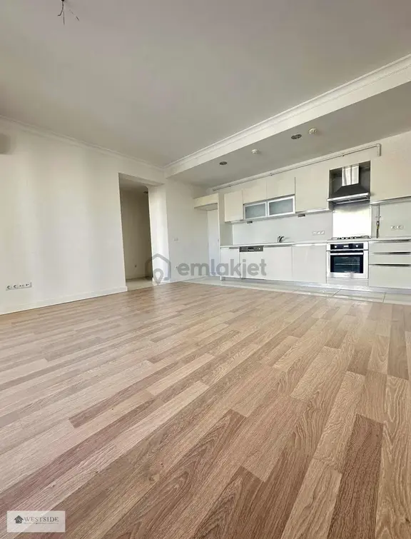 Bahçesehir Spradon Vadi 2+1 Kısa Katlı Blok Boş Satılık 1