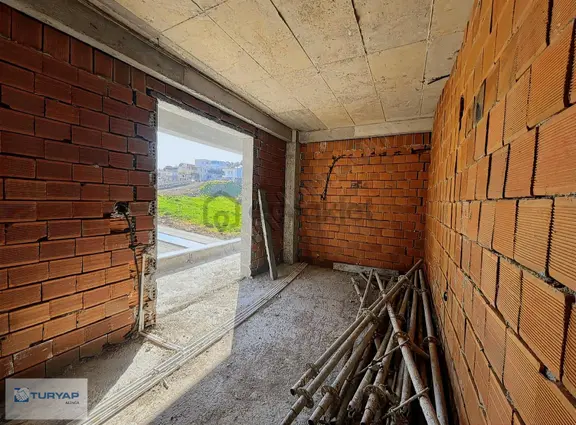 Aym Karşısı Satılık 2+1 Daire Fırsatı 2