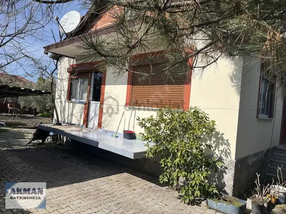 Süleymanlı Mh De 520 M2 Arsanın İçerisinde Müstakil Ev 1