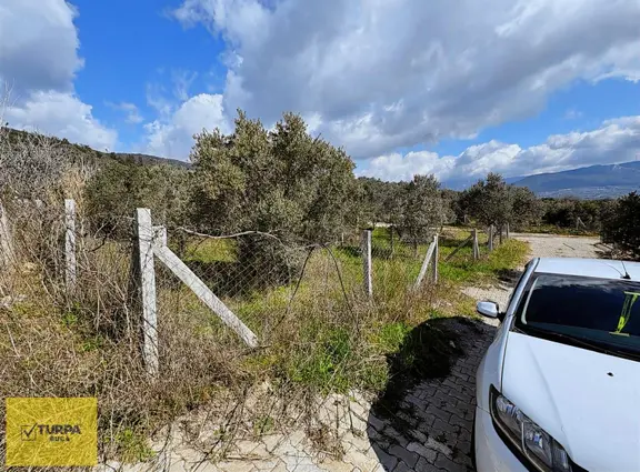 Turpa Buca'dan Çakırbeyliğinde 300 M² Tapulu Yer 2
