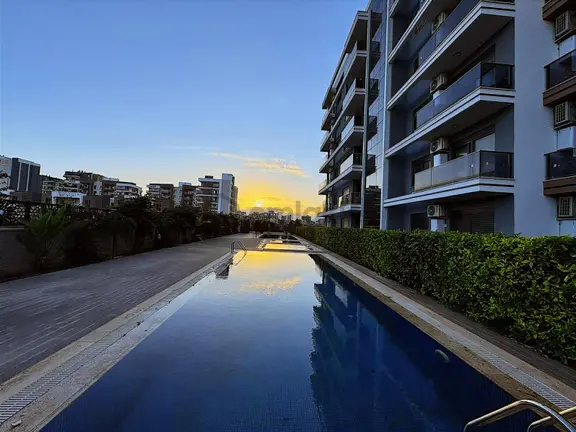 Uğur Kurtulmuş'tan Rüzgar Luxury 3'te 1+1 Bahçe Katı 1