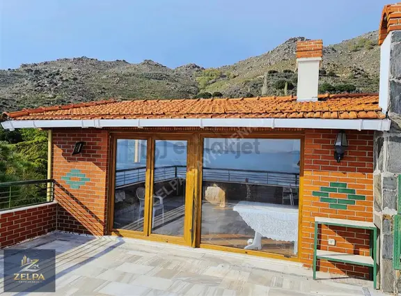 Marmara Adası' Nda Kendine Ait Koylu 3 Katlı 517 M2 Arsalı Villa 2