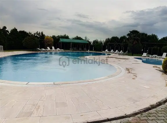 Mudanya Bademli'de 700 M2 Bahçeli Satılık Villa 1