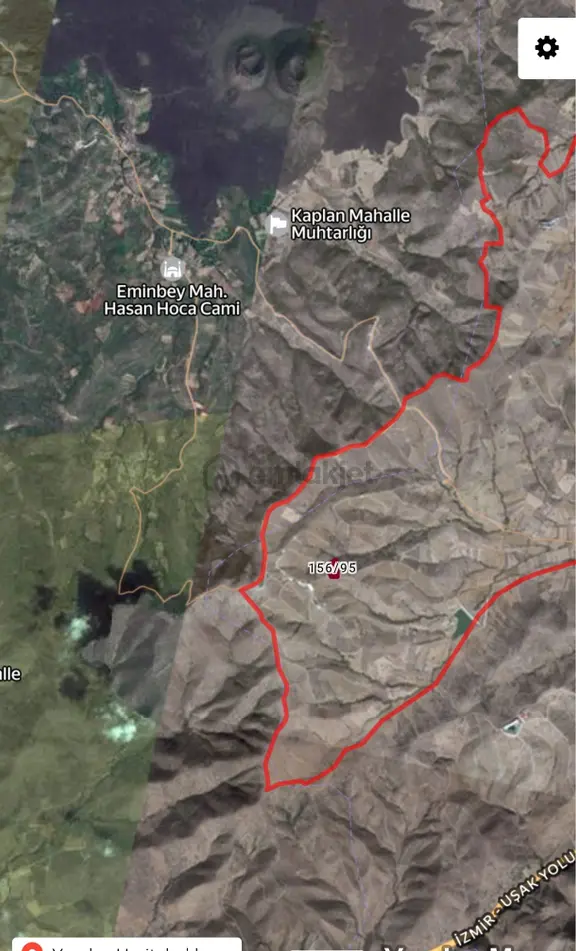 Özdemir'den Manisa Kula İki Olklu'da Satılık 9271 Mt. Tarla 1
