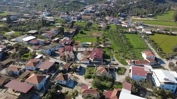 Milas Yakaköy De 14 000 M² Yola Sıfır İmar Sınırında Tarla 2