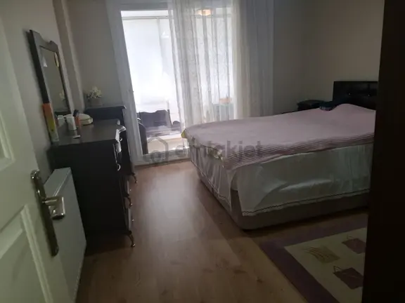 Söke Atatürk Mahallesi Nezih Konumda 3+1 Eşyalı-eşyasız Kiralık Daire 2