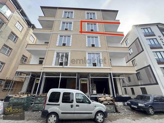 Mabel'den Hamidiyede Meydana 10adım Geniş*2+1 1