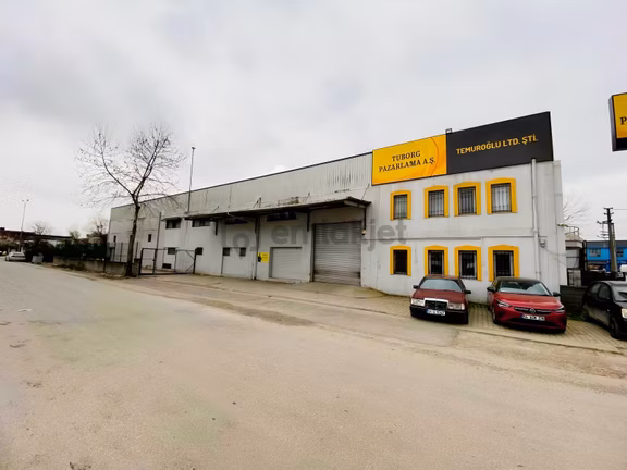 Erenler'de Satılık 1326m² Arsa Üzerinde Fabrika Binası 1