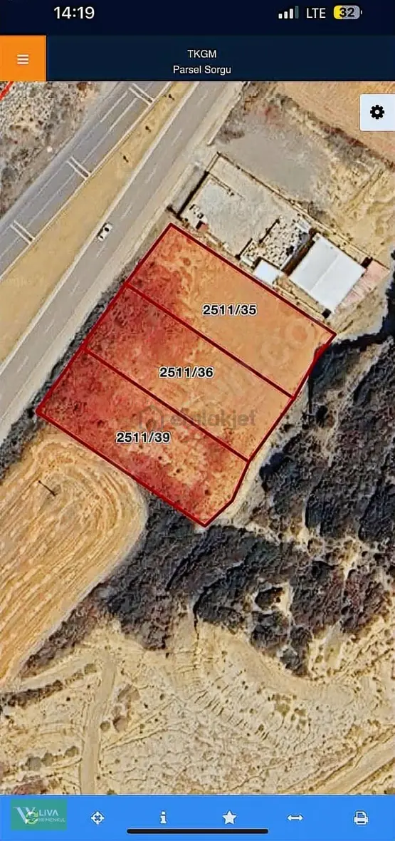 Arsuz Yolu Üzeri Mahal Kafe Yanı Satılık Arsa 1