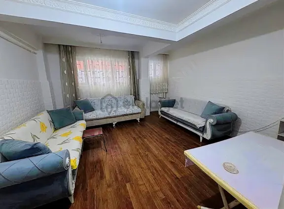 Tema Emlaktan Çarşı Merkezde Eşyalı Satılık 1+1 Daire 2