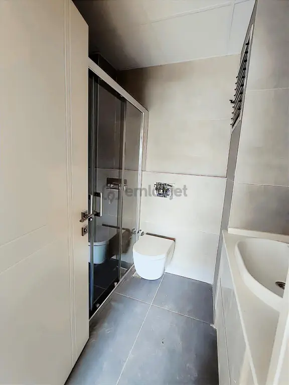 Başkut Emlak'tan İmbatlı Mah.de Kapalı Mutfak 3+1 Kiralık Daire 2