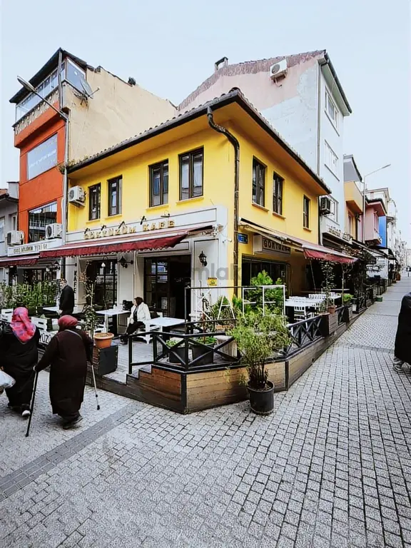 Devren Satılık Kafe Bursa Setbaşı Kafeler Sokağı 2