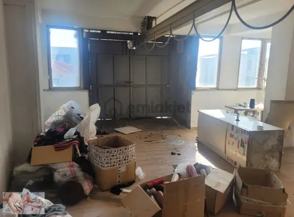 Sanayide Satılık 130m² Atölye: Yük Asansörlü, Caraskalli, 60kw 2