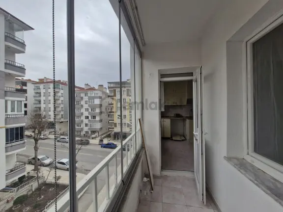 Bahçelievler Mah. Devlet Hastanesi Yakını Cadde Cepheli Satılık Daire 1