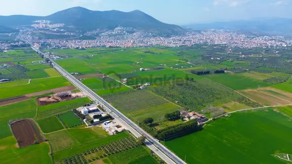 Milas Beçin’de Yola Cepheli 3.220 M² Satılık Tarla 1