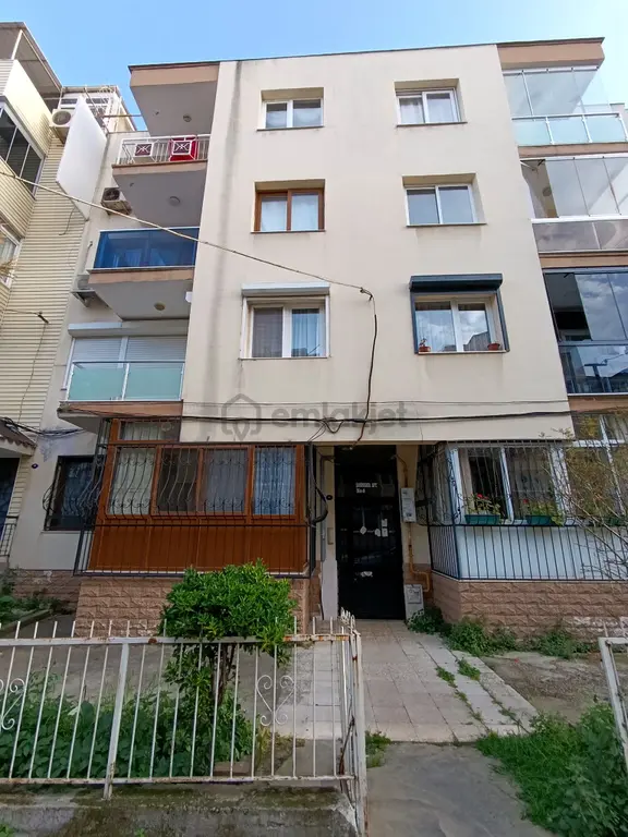 F'altay'da Merkezi Konumda Bakımlı Satılık 3+1 140 M2 Daire! 1